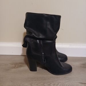 Black Heeled Boots with Slouchy Design